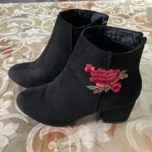 Black Ankle Boots with Embroidered Rose Size 8